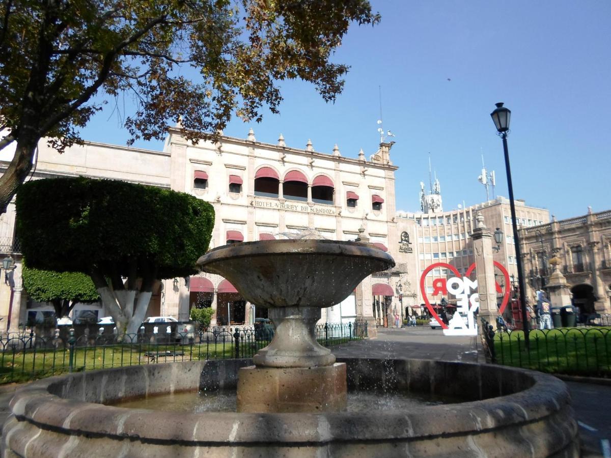 Virrey De Mendoza Hotel Morelia Exterior photo