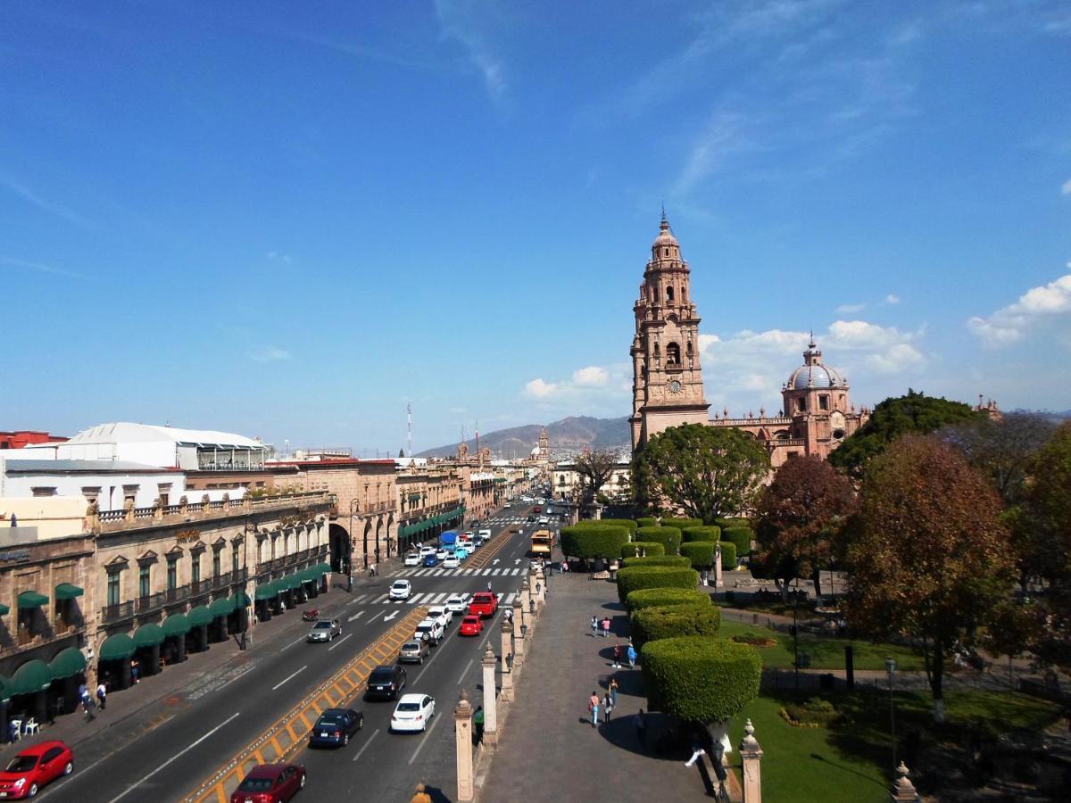 Virrey De Mendoza Hotel Morelia Exterior photo